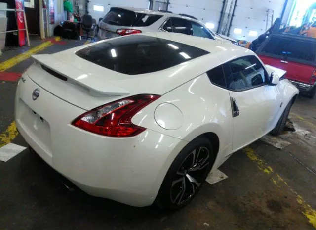 Photo 3 VIN: JN1AZ4EH8KM420460 - NISSAN 370Z COUPE 