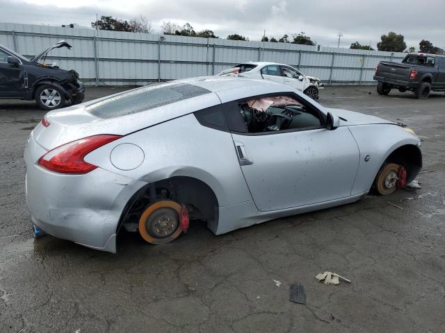 Photo 2 VIN: JN1AZ4EH9AM505385 - NISSAN 370Z 