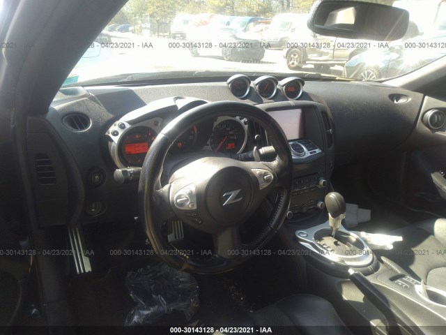 Photo 4 VIN: JN1AZ4EH9DM384166 - NISSAN 370Z 