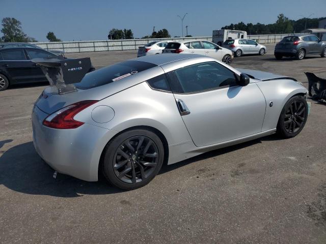 Photo 2 VIN: JN1AZ4EH9JM572441 - NISSAN 370Z BASE 