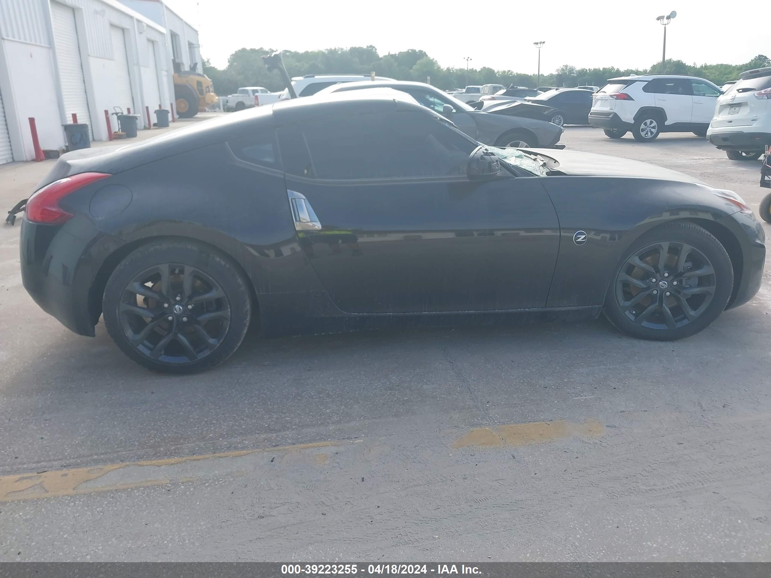 Photo 13 VIN: JN1AZ4EH9KM422704 - NISSAN 370Z 