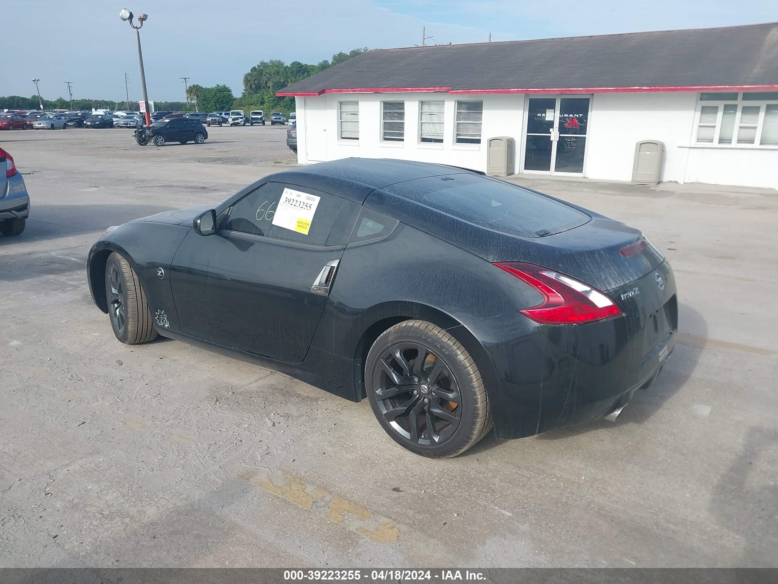 Photo 3 VIN: JN1AZ4EH9KM422704 - NISSAN 370Z 