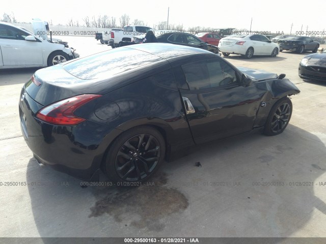 Photo 3 VIN: JN1AZ4EHXKM421402 - NISSAN 370Z COUPE 