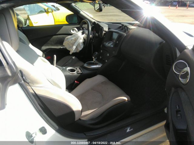 Photo 4 VIN: JN1AZ4FH0AM303758 - NISSAN 370Z 