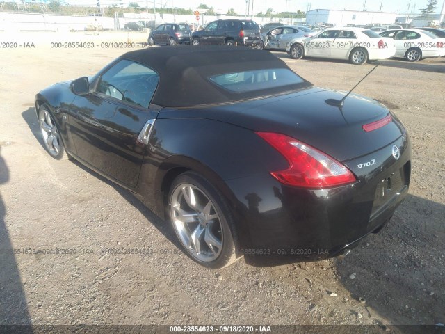 Photo 2 VIN: JN1AZ4FH0AM303775 - NISSAN 370Z 