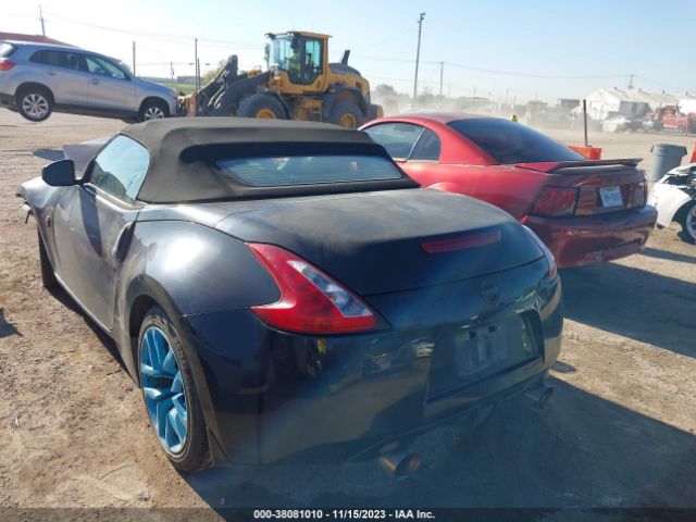 Photo 2 VIN: JN1AZ4FH1AM304434 - NISSAN 370Z 