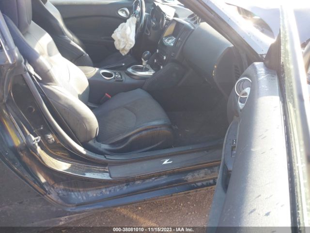 Photo 4 VIN: JN1AZ4FH1AM304434 - NISSAN 370Z 