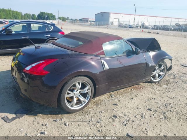 Photo 3 VIN: JN1AZ4FH2BM360559 - NISSAN 370Z 