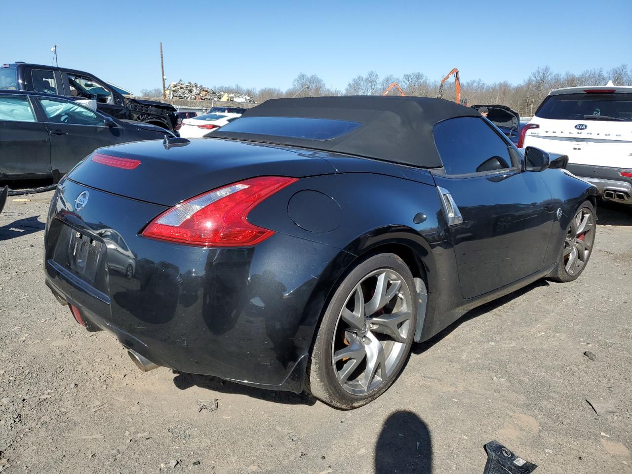 Photo 2 VIN: JN1AZ4FH2GM910754 - NISSAN 370Z 