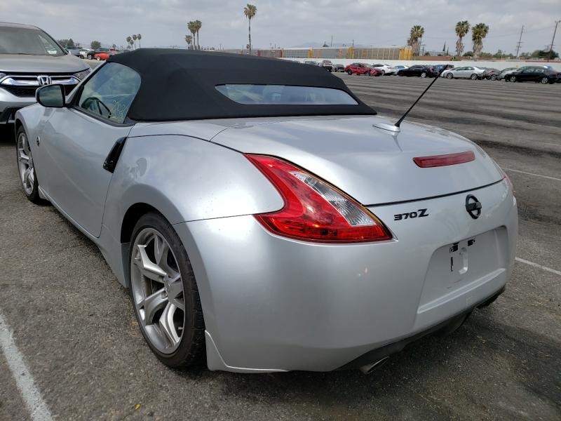 Photo 2 VIN: JN1AZ4FH3AM301082 - NISSAN 370Z 