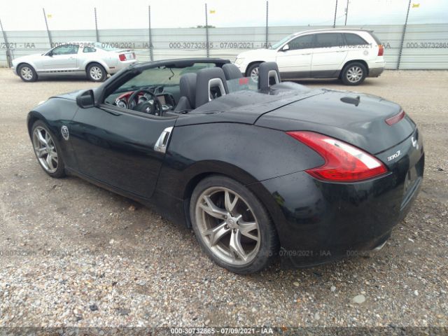 Photo 2 VIN: JN1AZ4FH4BM360238 - NISSAN 370Z 