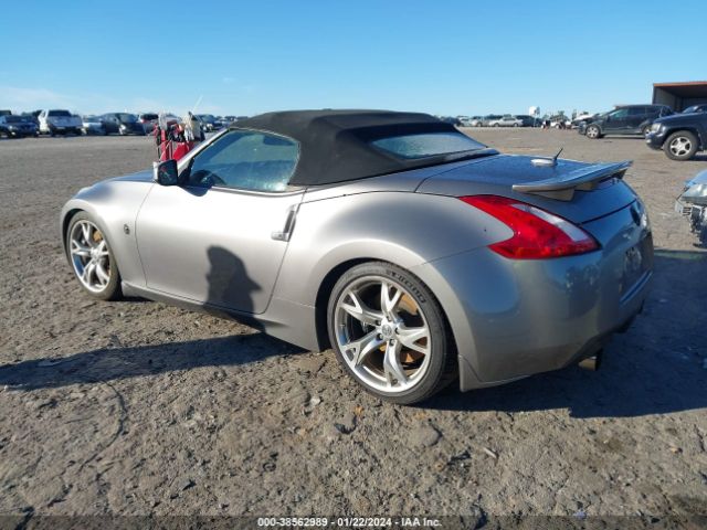 Photo 2 VIN: JN1AZ4FH5AM303707 - NISSAN 370Z 