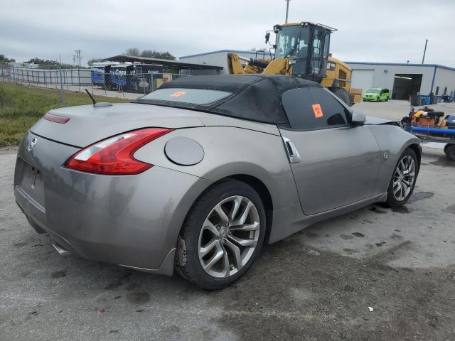 Photo 2 VIN: JN1AZ4FH6AM302873 - NISSAN 370Z 