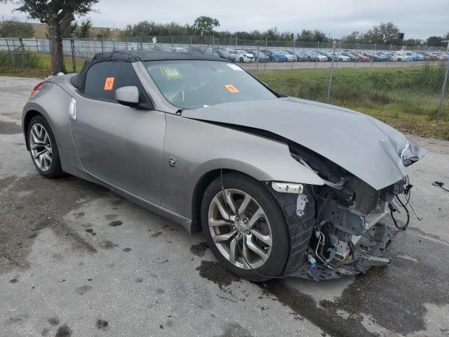 Photo 3 VIN: JN1AZ4FH6AM302873 - NISSAN 370Z 