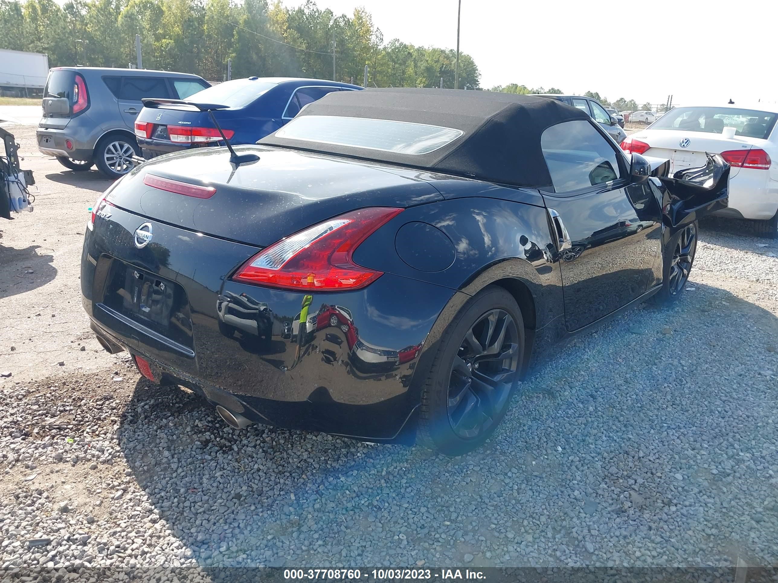 Photo 3 VIN: JN1AZ4FH6JM520263 - NISSAN 370Z 