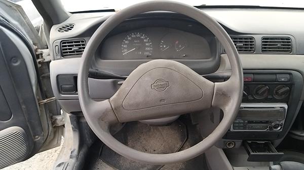 Photo 11 VIN: JN1BBAB14Z0301751 - NISSAN SUNNY 