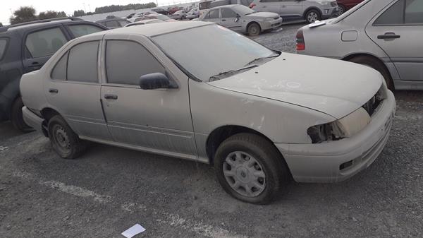 Photo 8 VIN: JN1BBAB14Z0312526 - NISSAN SUNNY 