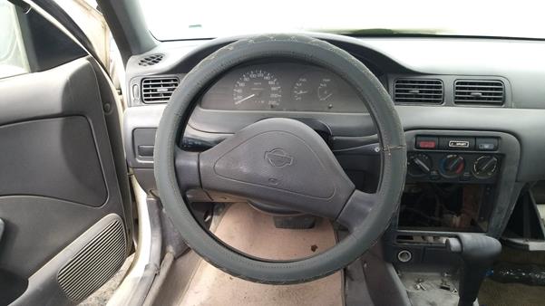 Photo 11 VIN: JN1BBAB14Z0318159 - NISSAN SUNNY 