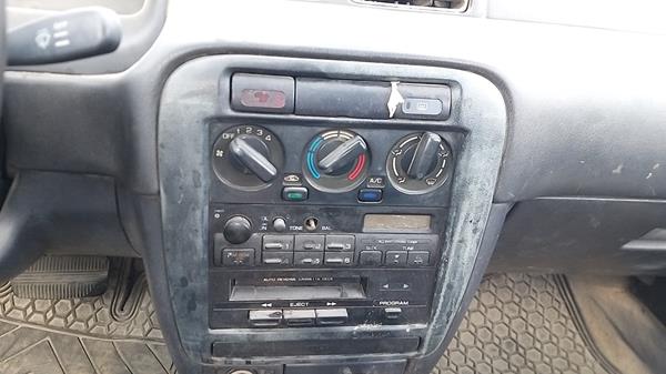 Photo 17 VIN: JN1BBAB14Z0319335 - NISSAN SUNNY 