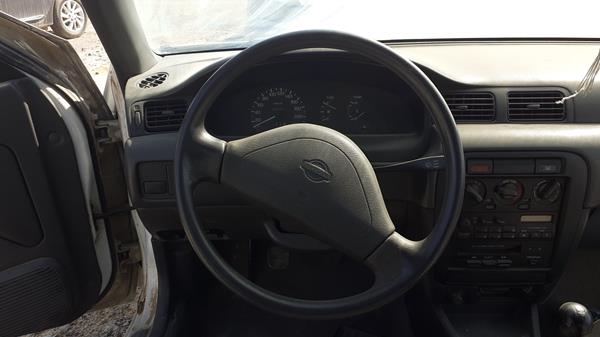 Photo 13 VIN: JN1BBAB14Z0322052 - NISSAN SUNNY 