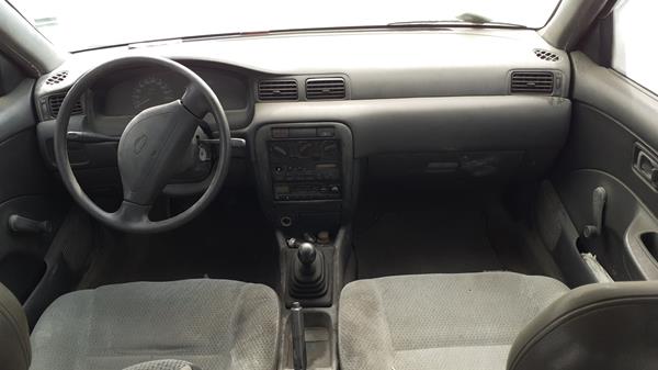 Photo 4 VIN: JN1BBAB14Z0325129 - NISSAN SUNNY 