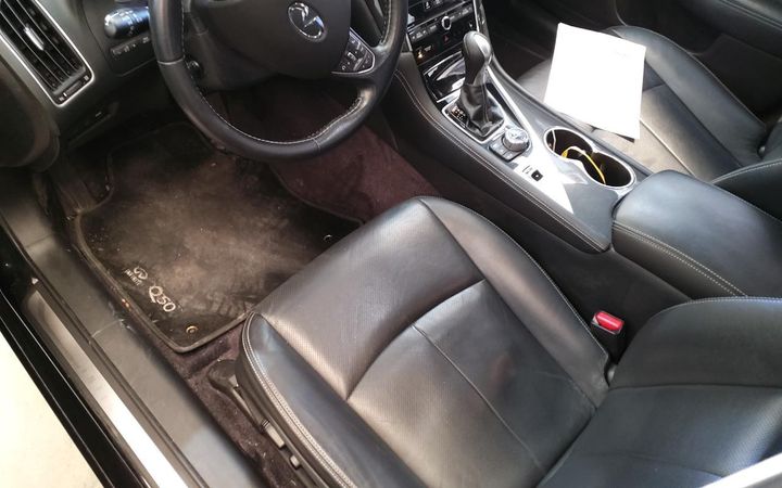 Photo 3 VIN: JN1BDAV37U0500342 - INFINITI Q50 