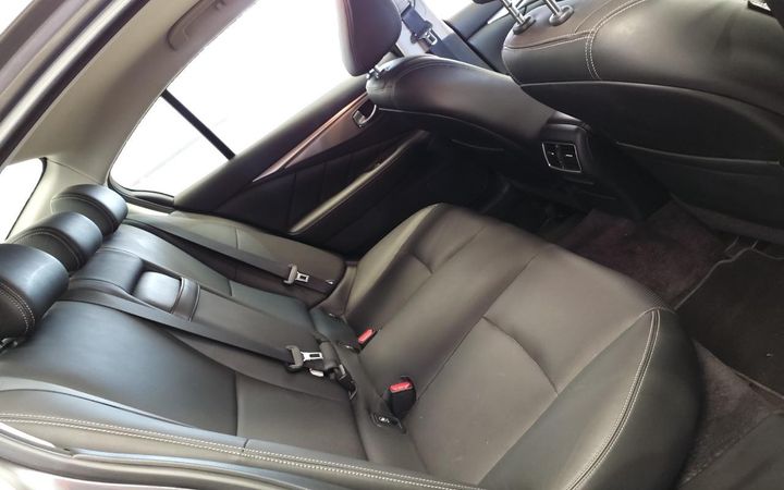 Photo 33 VIN: JN1BDAV37U0520236 - INFINITI Q50 