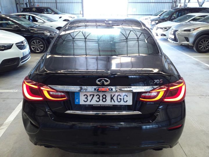 Photo 6 VIN: JN1BFAY51U0740267 - INFINITI Q70 