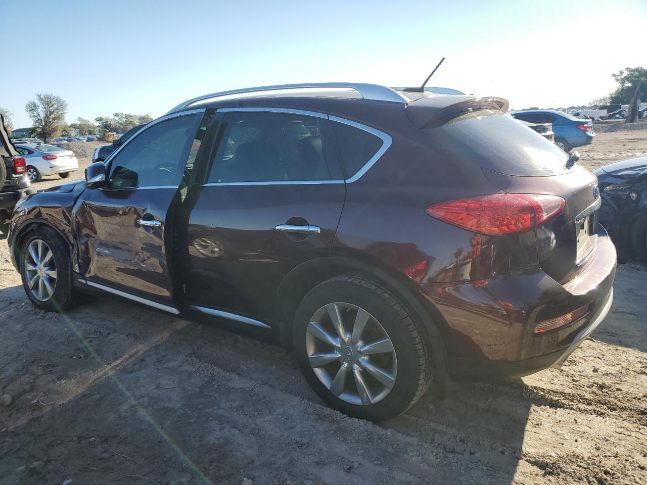 Photo 1 VIN: JN1BJ0RP0HM383385 - INFINITI QX50 