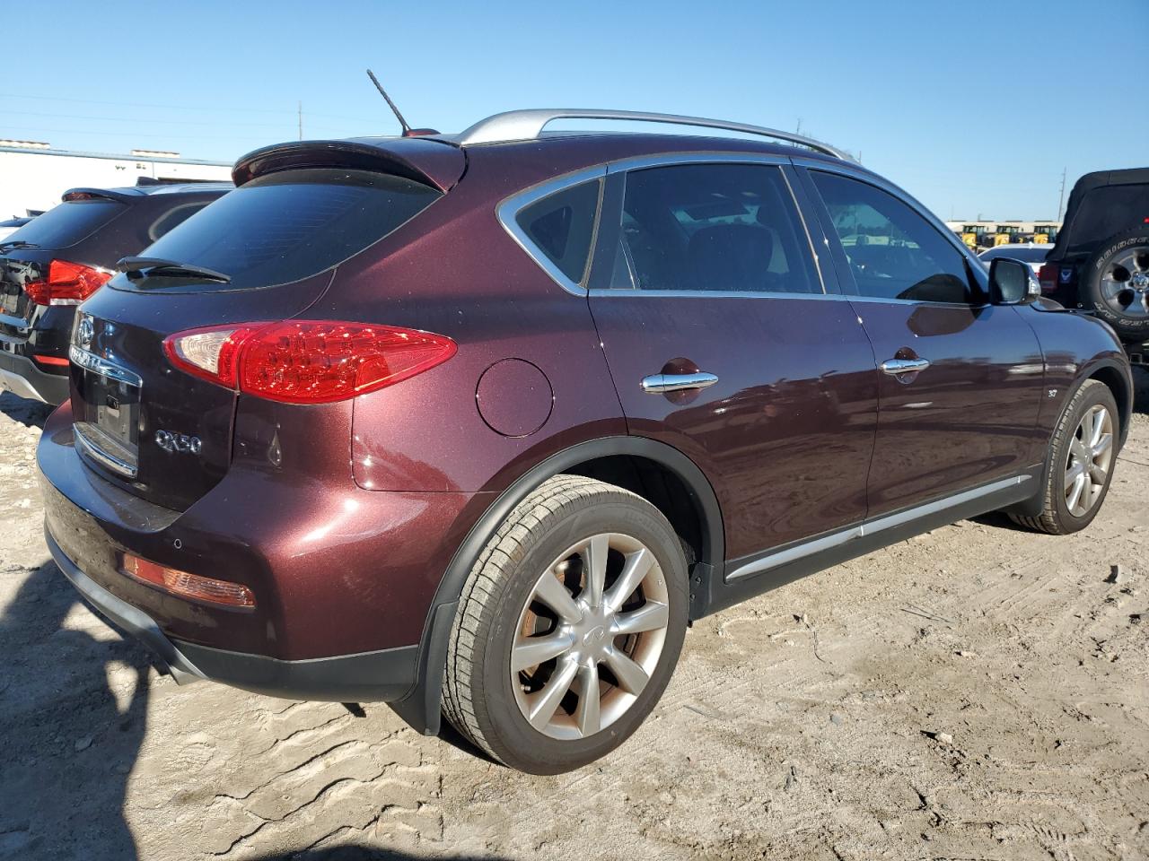 Photo 2 VIN: JN1BJ0RP0HM383385 - INFINITI QX50 