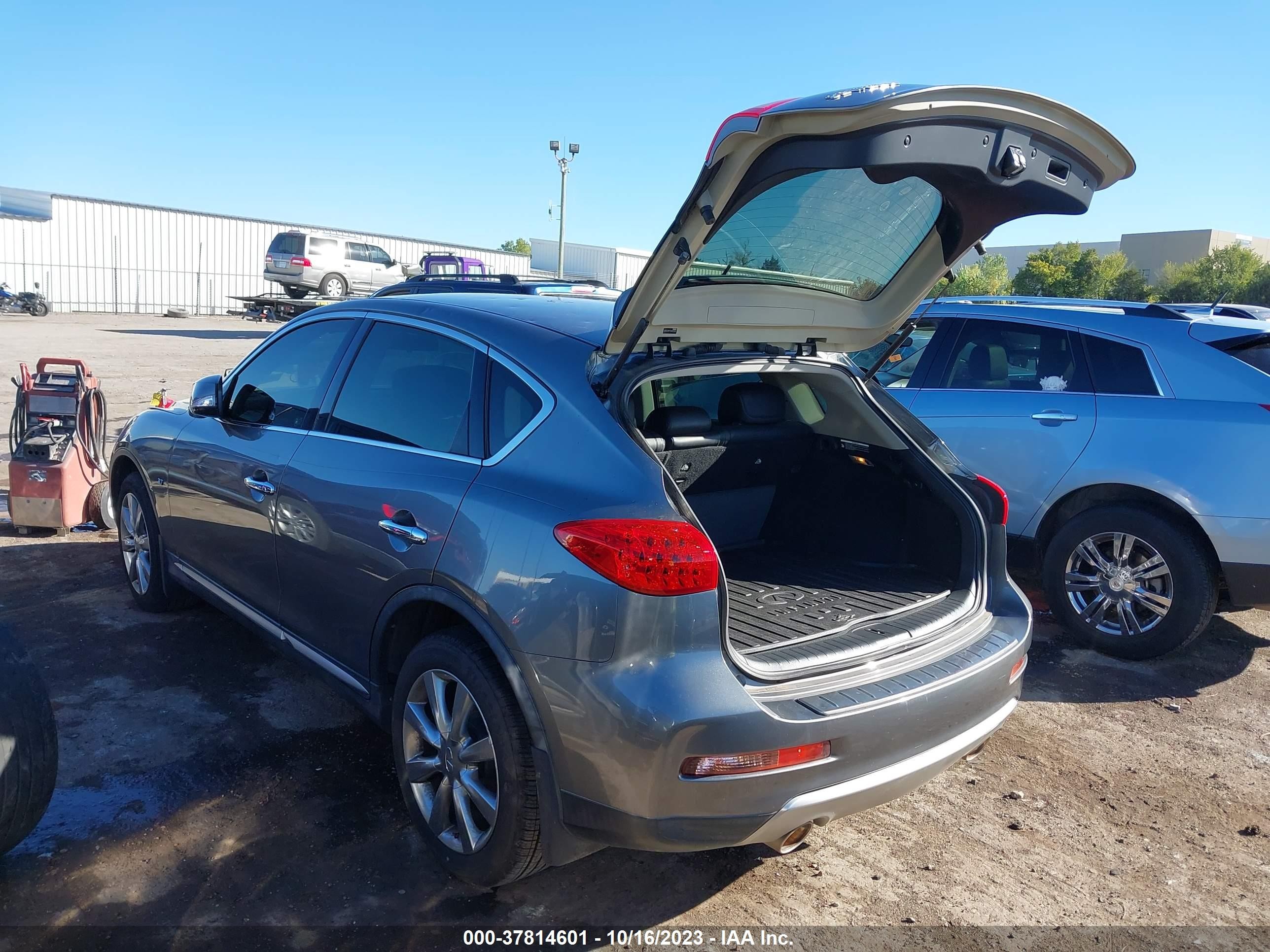 Photo 2 VIN: JN1BJ0RP1HM387963 - INFINITI QX50 