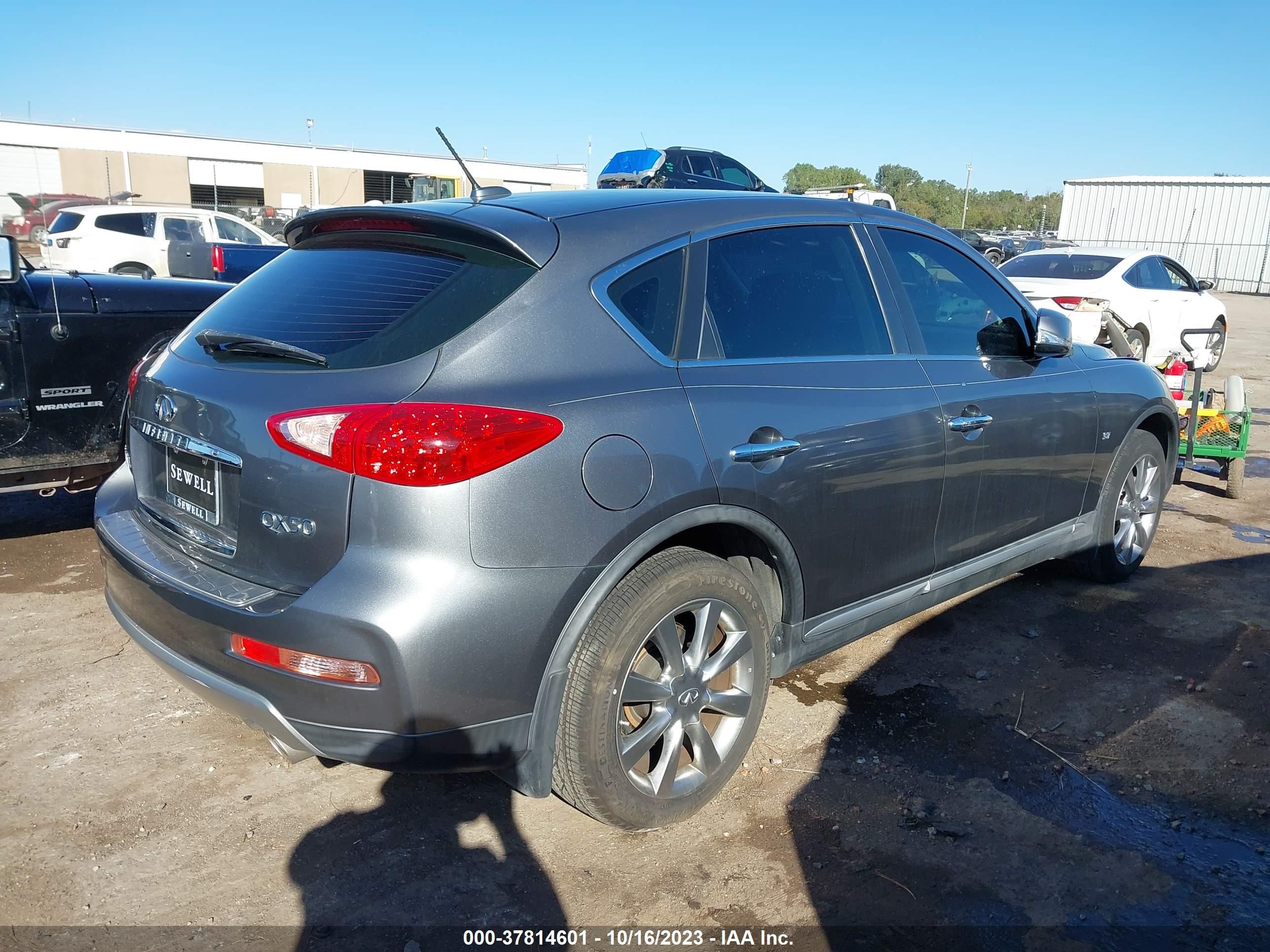 Photo 3 VIN: JN1BJ0RP1HM387963 - INFINITI QX50 