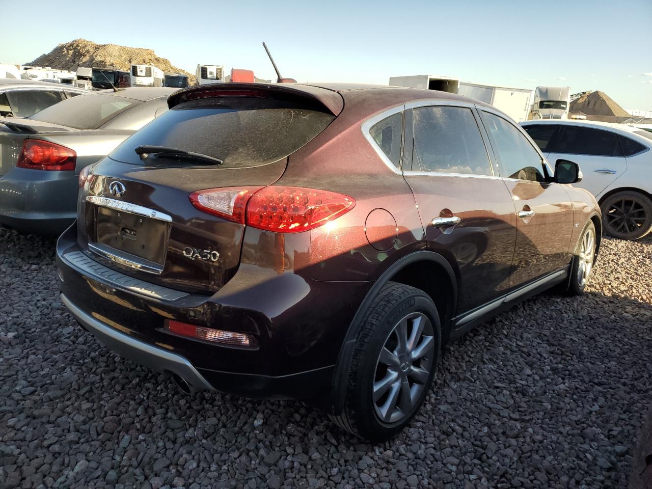 Photo 2 VIN: JN1BJ0RP2HM382612 - INFINITI QX50 