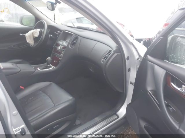 Photo 4 VIN: JN1BJ0RP4HM388671 - INFINITI QX50 