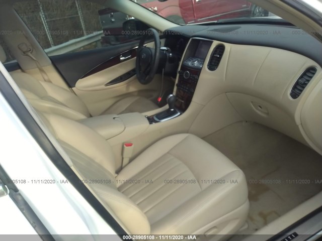 Photo 4 VIN: JN1BJ0RR2HM400396 - INFINITI QX50 