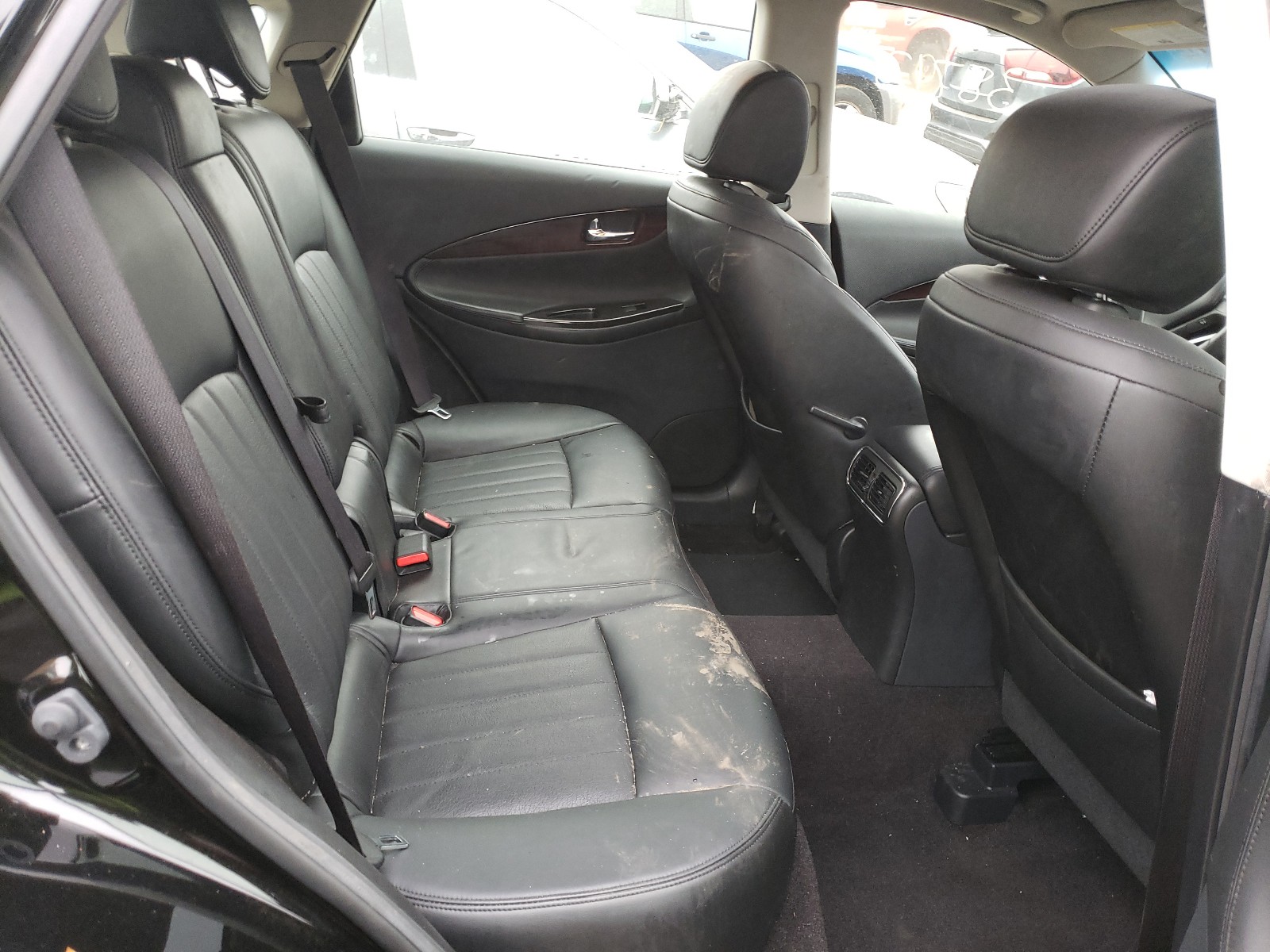 Photo 5 VIN: JN1BJ0RR4HM412629 - INFINITI QX50 