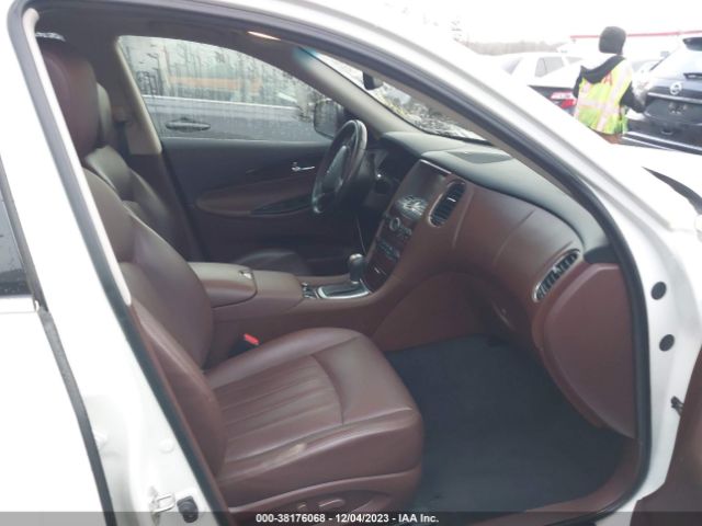 Photo 4 VIN: JN1BJ0RR6HM403804 - INFINITI QX50 