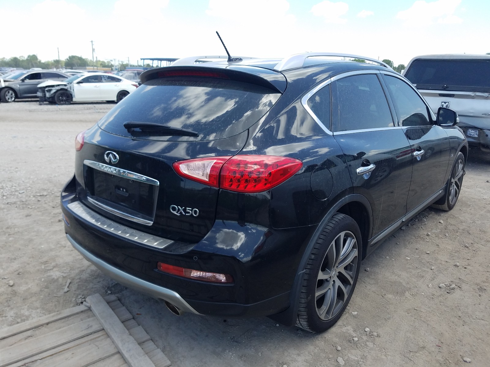 Photo 3 VIN: JN1BJ0RRXGM263481 - INFINITI QX50 