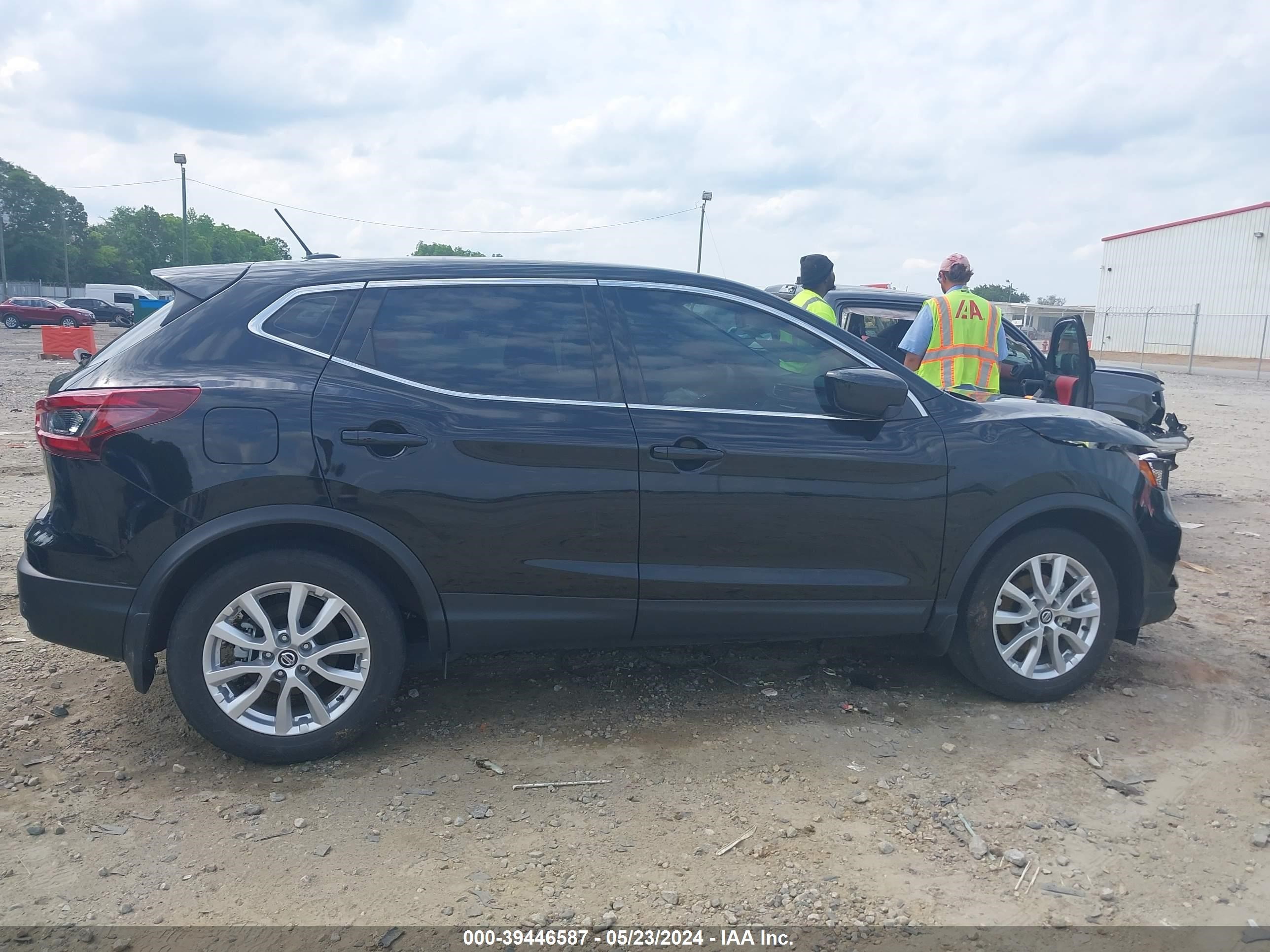 Photo 12 VIN: JN1BJ1AV1MW317779 - NISSAN ROGUE 