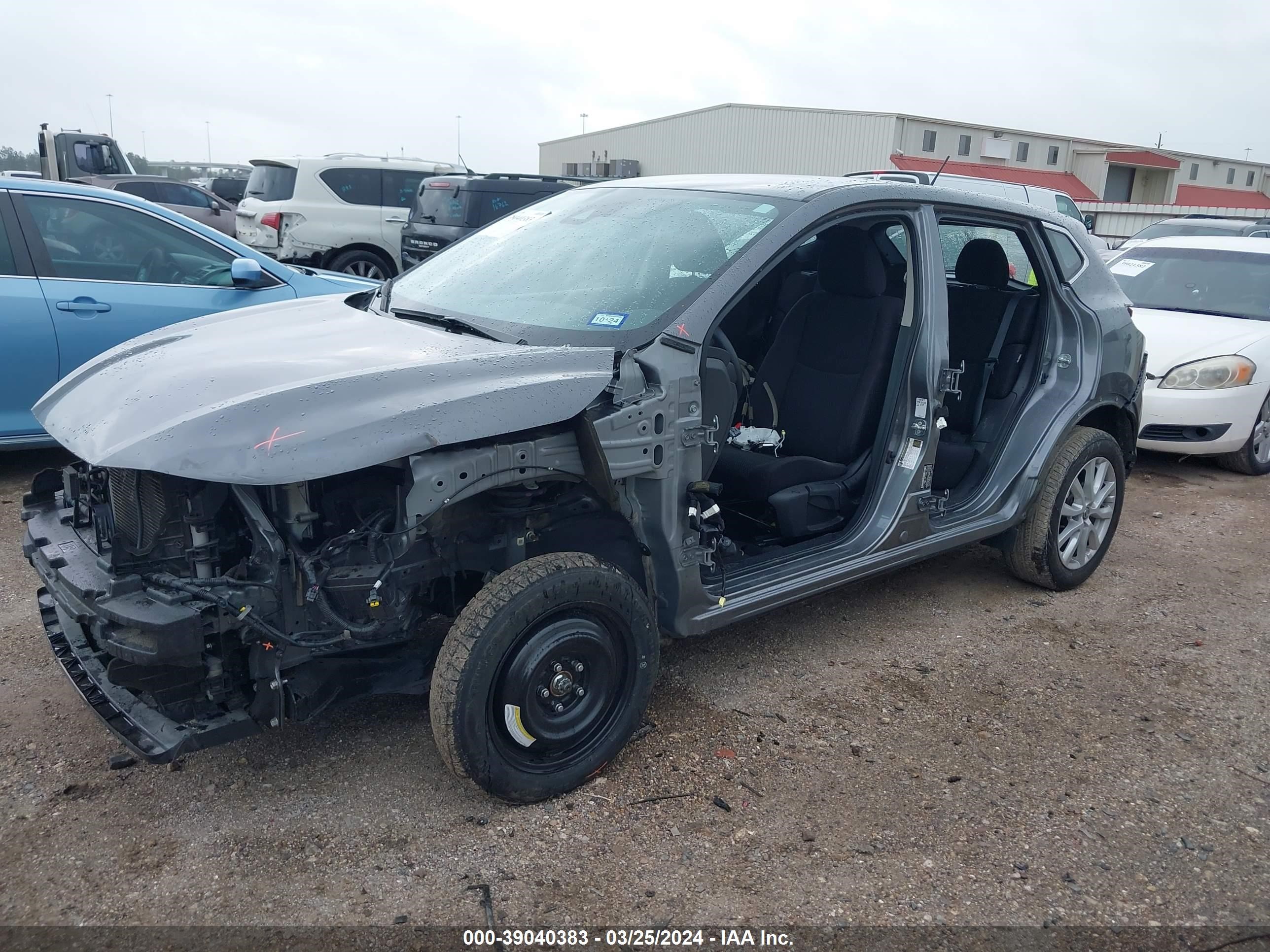 Photo 1 VIN: JN1BJ1AV8MW300736 - NISSAN ROGUE 