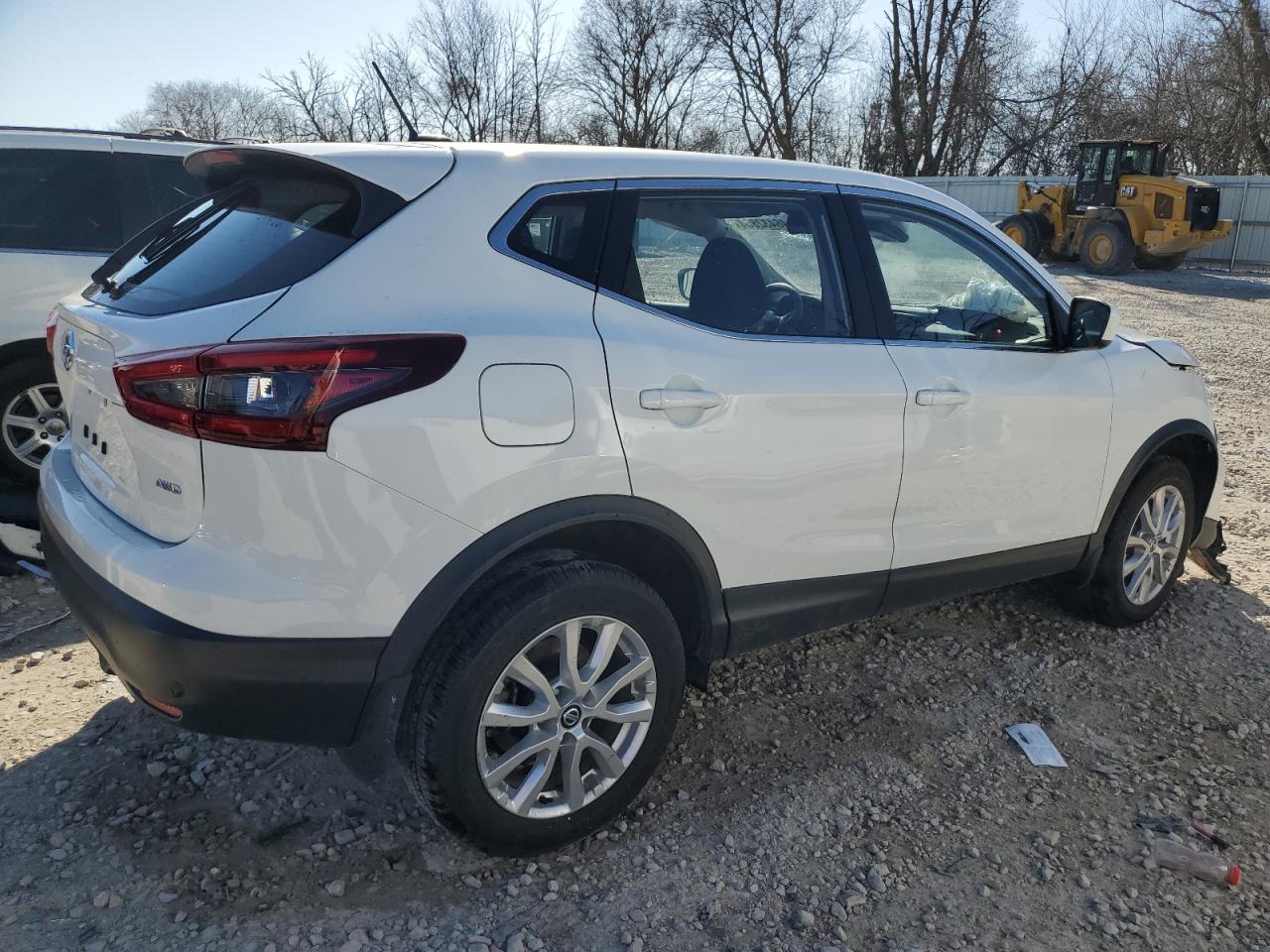 Photo 2 VIN: JN1BJ1AW0MW444970 - NISSAN ROGUE 