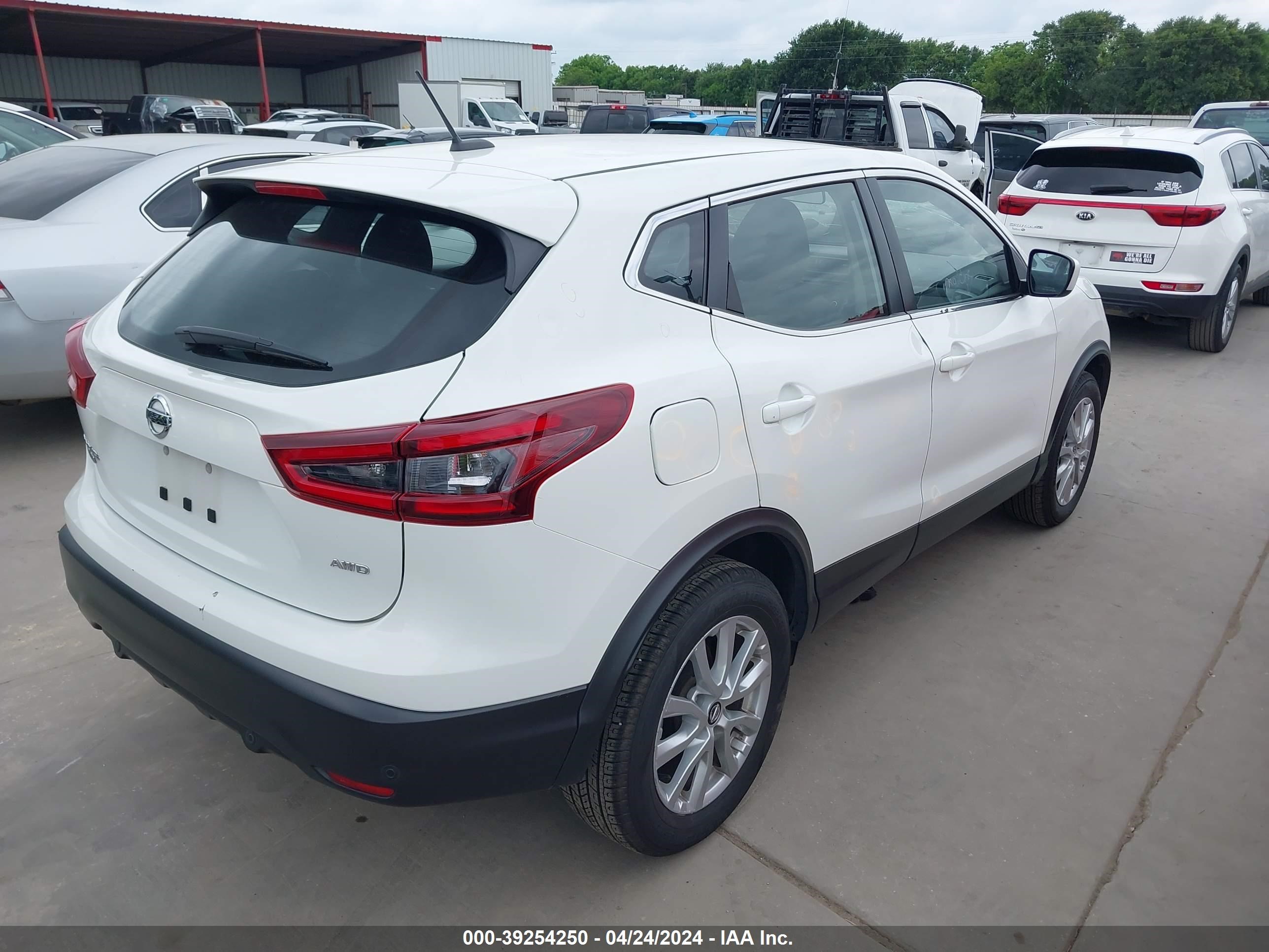 Photo 3 VIN: JN1BJ1AW3MW421327 - NISSAN ROGUE 