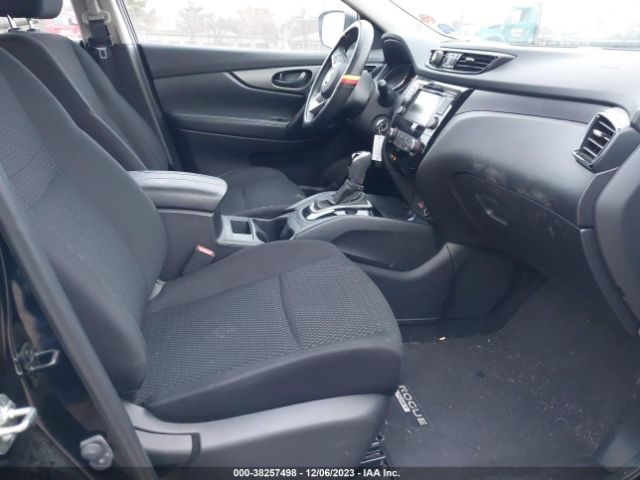 Photo 4 VIN: JN1BJ1AW3MW429847 - NISSAN ROGUE SPORT 