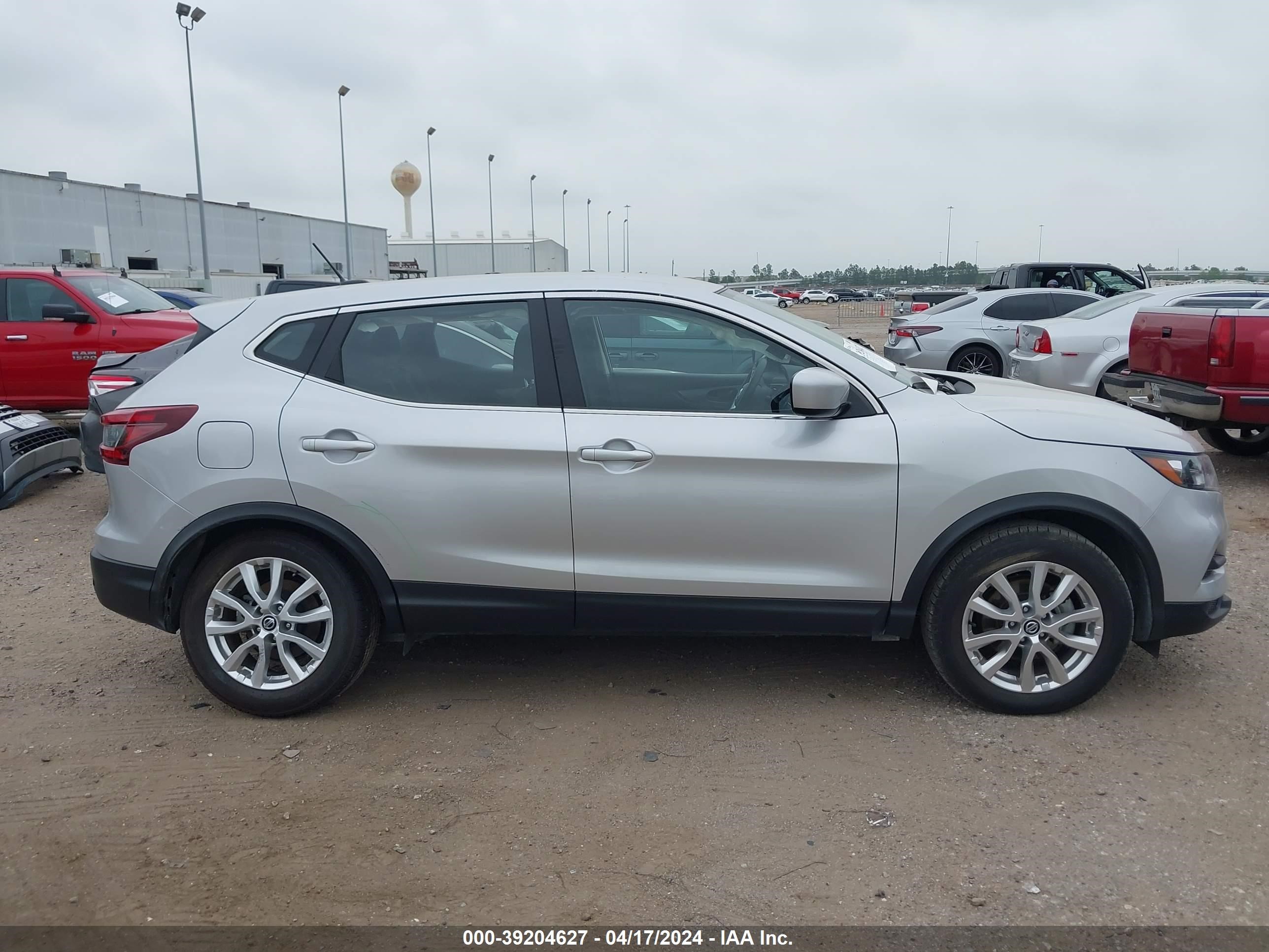 Photo 12 VIN: JN1BJ1AW6MW430572 - NISSAN ROGUE 