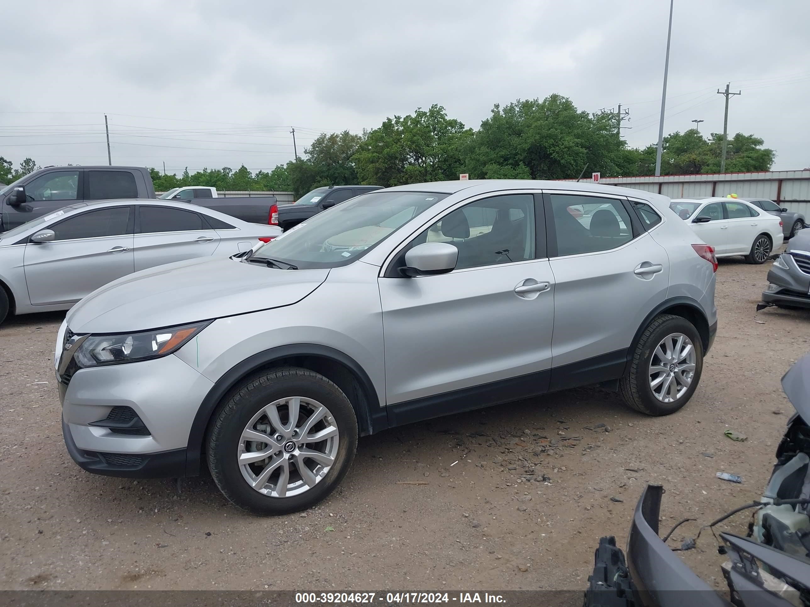 Photo 13 VIN: JN1BJ1AW6MW430572 - NISSAN ROGUE 