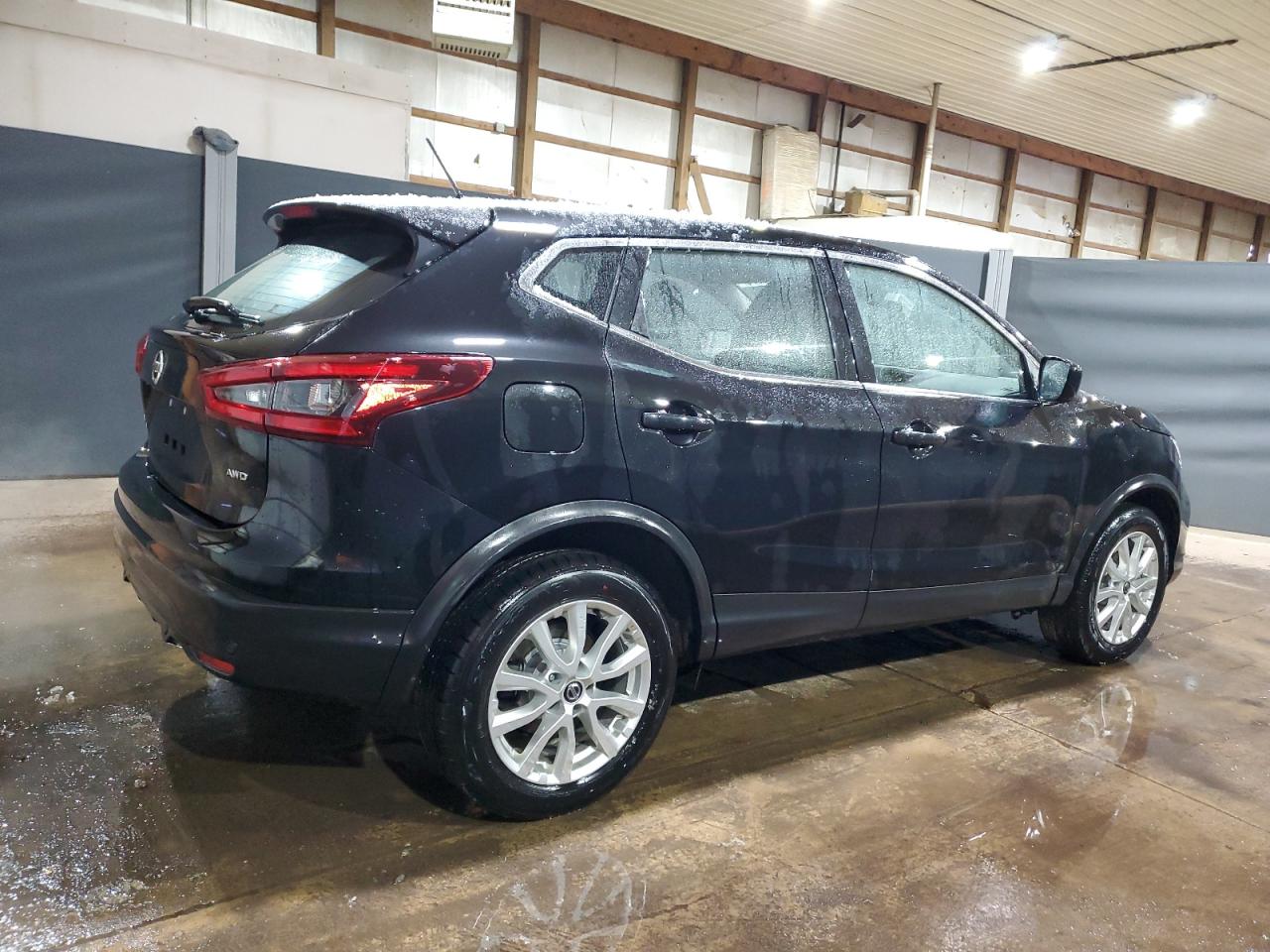 Photo 2 VIN: JN1BJ1AW6MW663142 - NISSAN ROGUE 