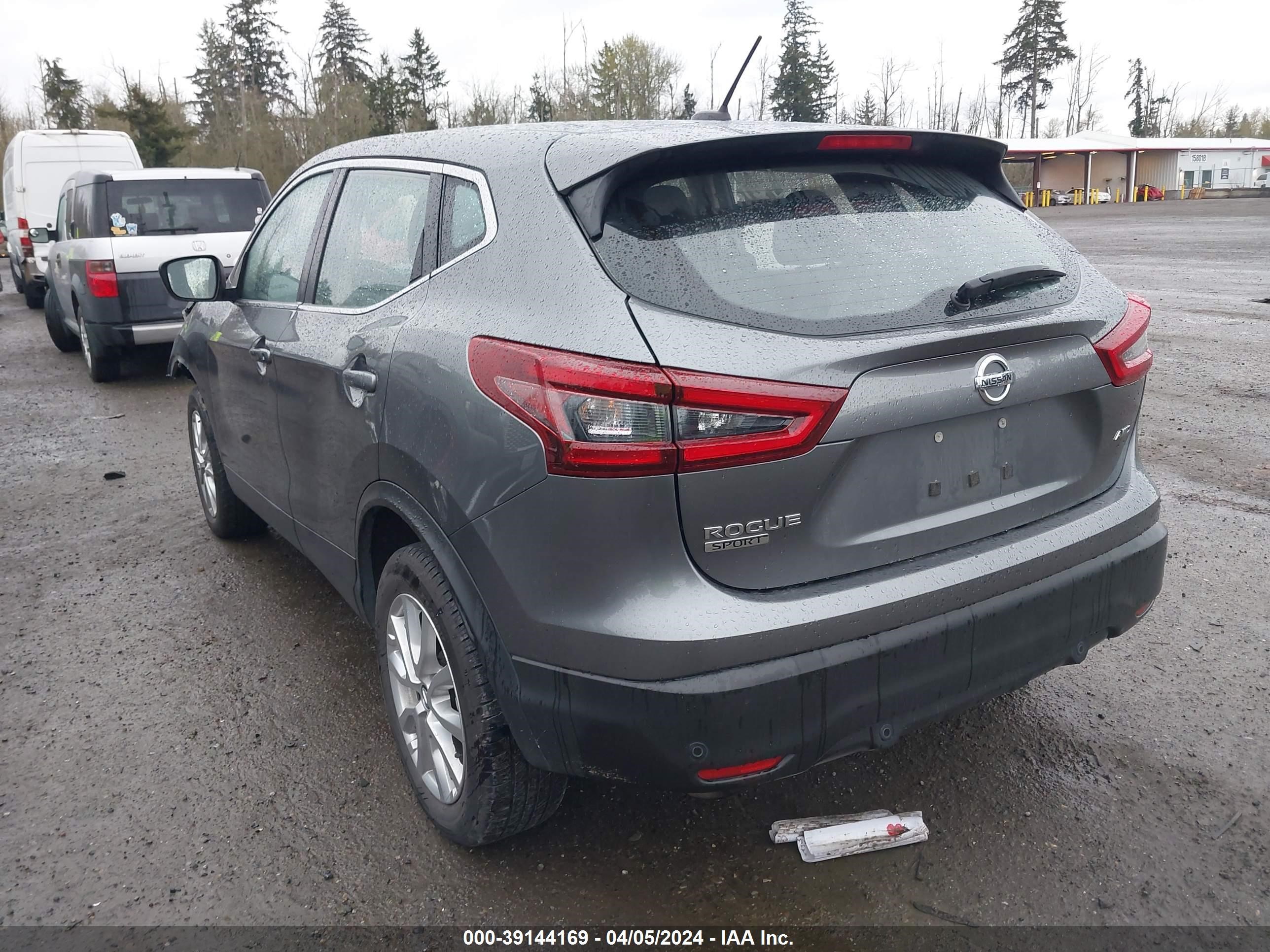 Photo 2 VIN: JN1BJ1AW6NW470135 - NISSAN ROGUE 