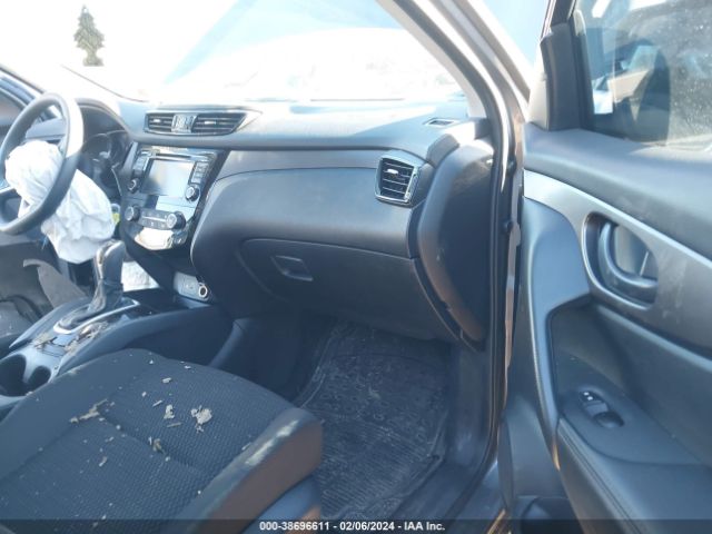 Photo 4 VIN: JN1BJ1AW7MW667958 - NISSAN ROGUE SPORT 