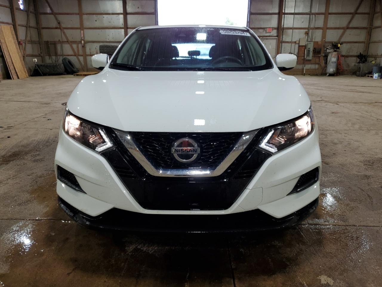 Photo 4 VIN: JN1BJ1AW8MW423445 - NISSAN ROGUE 