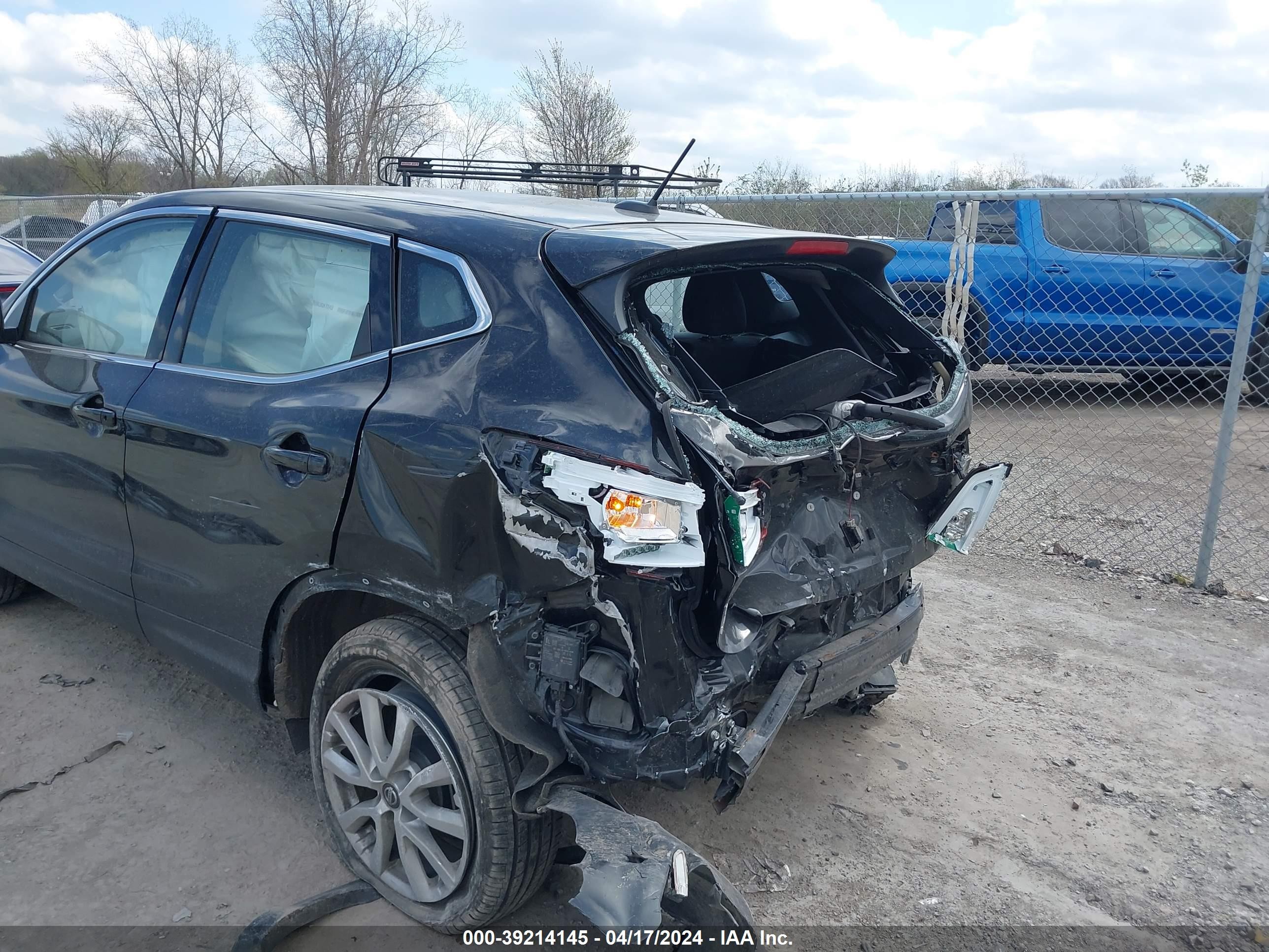 Photo 5 VIN: JN1BJ1AW9MW439900 - NISSAN ROGUE 